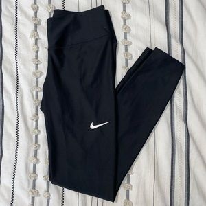Nike dri fit leggings